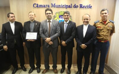 Câmara Municipal do Recife homenageia Arquidiocese pelo 18º Congresso Eucarístico Nacional